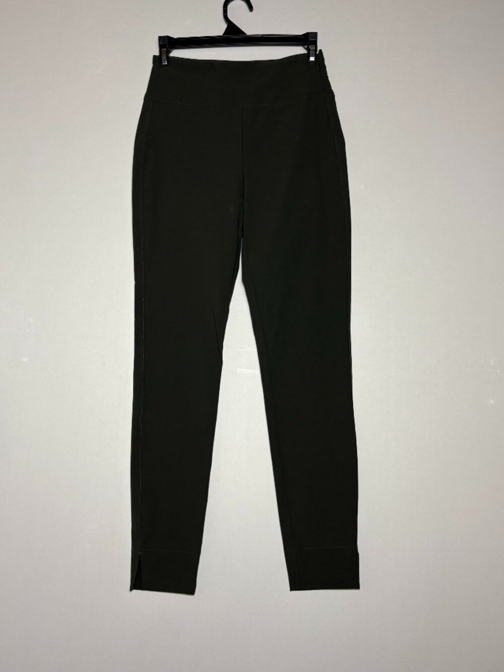 Athleta Wonder Slim Ankle Pants Olive Green Tech Stretch Trousers Womens Size 0